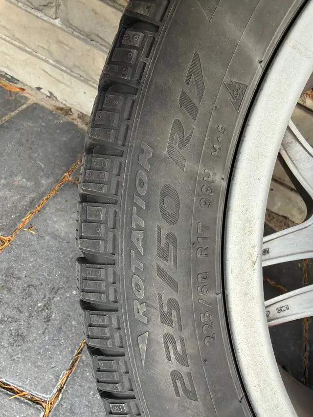 Winter Tire and Rims 225/50R17 in Tires & Rims in City of Toronto - Image 6