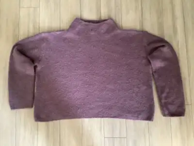 Light Purple High Neck Sweater Size. M