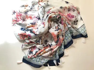 Large Chiffon Summer Scarf - As new - Pretty Flowers & Tassels, View more