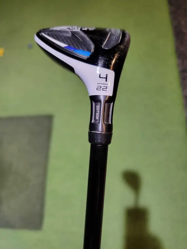 TaylorMade SIM MAX 4 Hybrid in Golf in Markham / York Region - Image 8