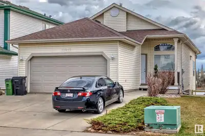 Lake-Backing 5-Bedroom Home with Walkout Basement in Canossa!