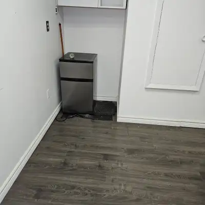 PRIME LOCATION 2655 LAWRENCE AVE EAST SCARBOROUGH NO HIDDEN COST EVERYTHING INCLUDED $800 PLUS HST (...
