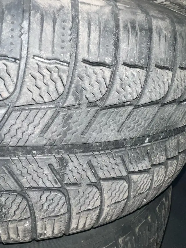 Michelin X-Ice Winter Tires – Set of 4 – 225/60/R17 in Tires & Rims in Mississauga / Peel Region - Image 5