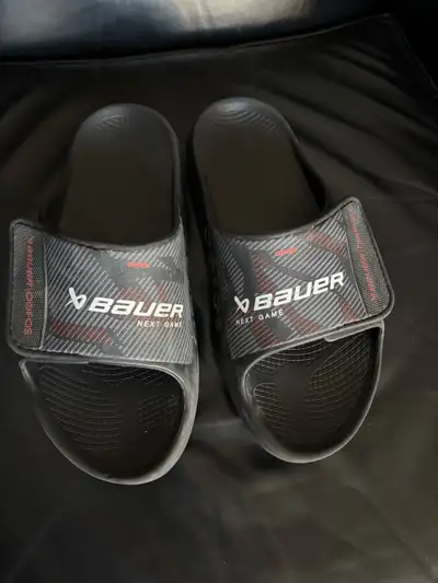 Bauer OOFOS size 9 , View more