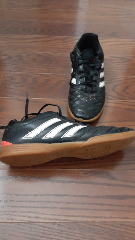Men's /Boy's Adidas Shoes in Men's Shoes in Kawartha Lakes - Image 3