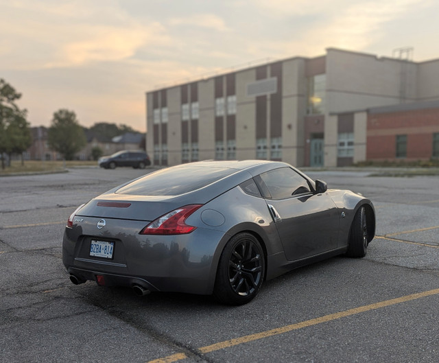 2016 Nissan 370Z - 37,000 KMS $23,000 in Cars & Trucks in Mississauga / Peel Region - Image 2
