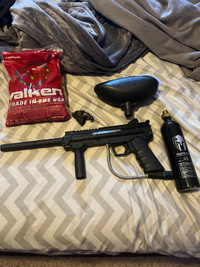 Paintball gun 