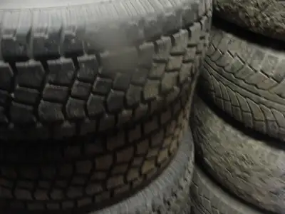 lt truck tires 15 in