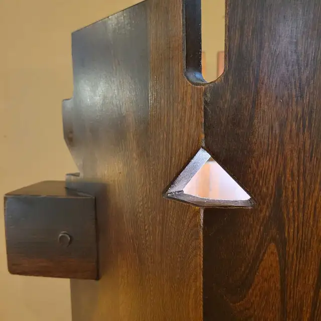 Vintage "Arthur Erickson" lamp in Arts & Collectibles in City of Toronto - Image 6