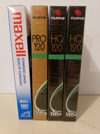 Cassettes VHS vierges 120mn et 160mn.