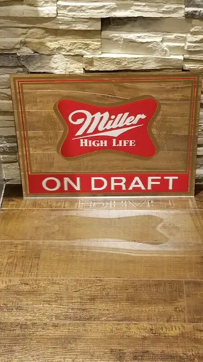 Vintage Miller High Line Beer Mirror "ON DRAFT" Advertising Sign! - Perfect for man cave home bar. -...