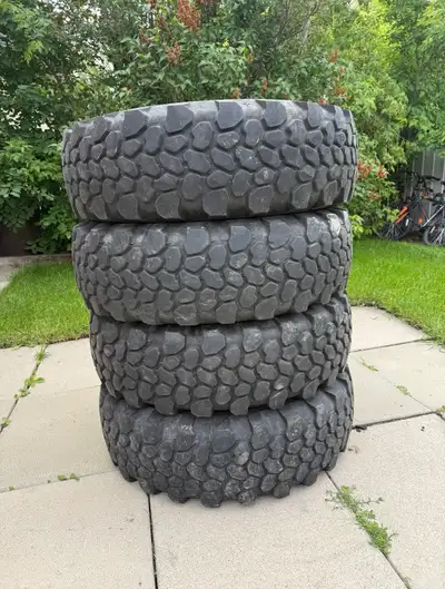Set of 4 Continental MPT 81 Tires - 335/80R20. Selling a set of 4 Continental MPT 81 multi-purpose r...