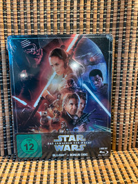 Star Wars: Episode VII - The Force Awakens Steelbook (2-Disc Blu