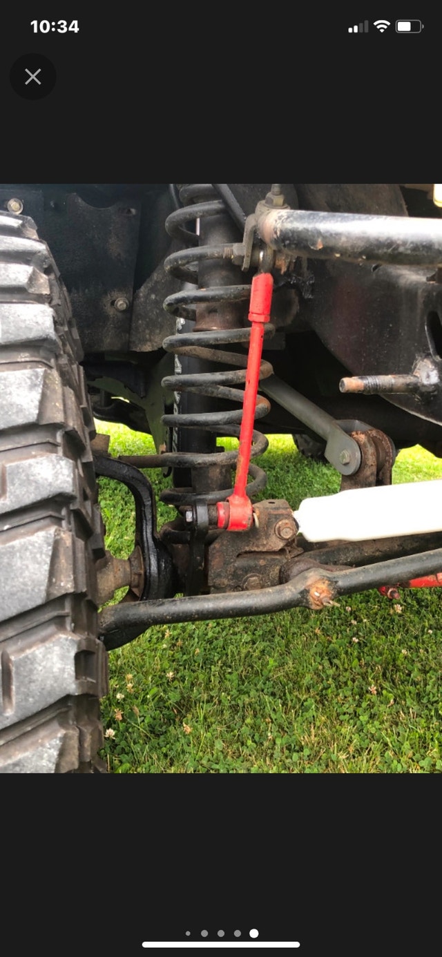 2005 Jeep TJ. 3000km since professional rebuilt drivetrain Cars