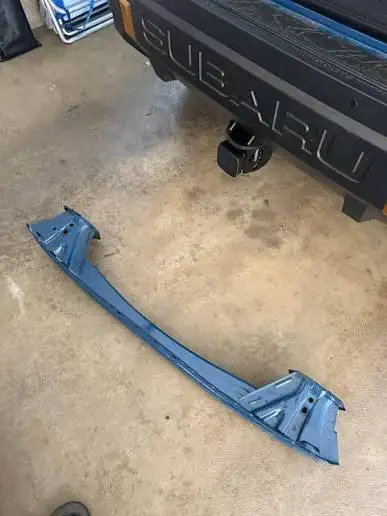 Original Rear Bumper Reinforcement (Rebar) – Subaru Forester 2014–2018 Selling an original OEM rear...