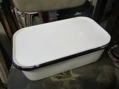 1950s BLACK TRIM ENAMEL LIDDED FRIDGE CONTAINER $20. HOME DECOR, View more