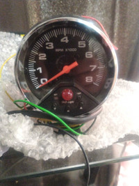 Brand new RPM gauge with shift light 