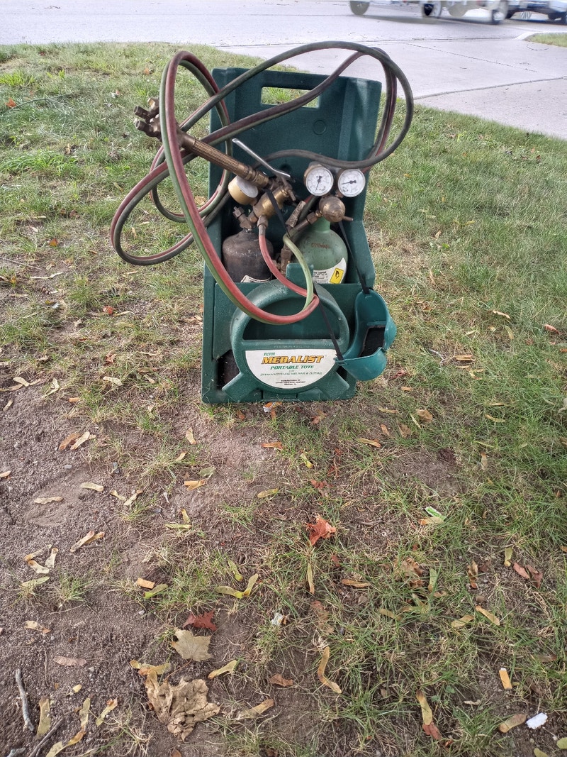 Portable Tote for oxygen/acetylene welding & cùtting Power Tools