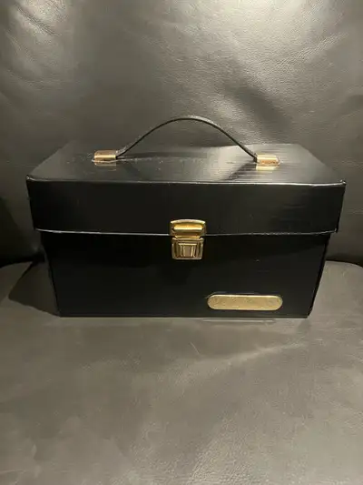 Nintendo NES Game Storage Case , View more