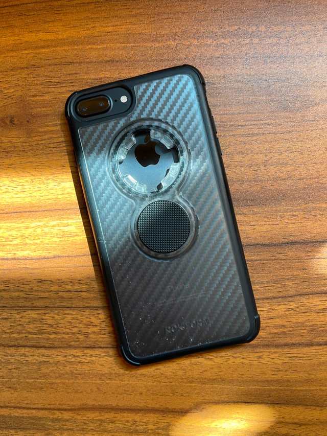 Cell phone iPhone 7 Plus (adresse : H1X 1N8) dans Téléphones cellulaires  à Ville de Montréal - Image 2