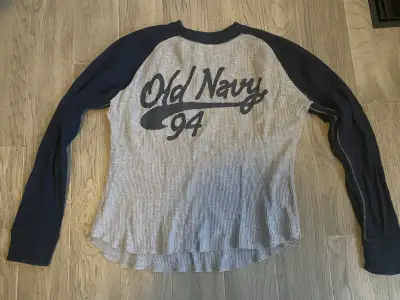 mens top size medium , View more