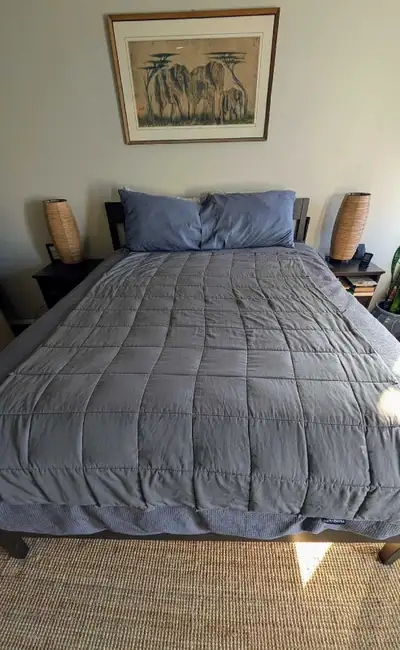 Tranquility/ Quilted weighted (17lbs) grey blanket, View more