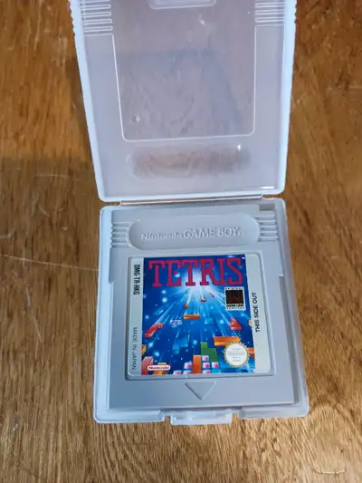 Tetris gameboy game, View more