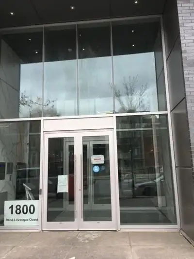️ Condo 1 chambre + DEN à louer,  centre ville de  Montréal