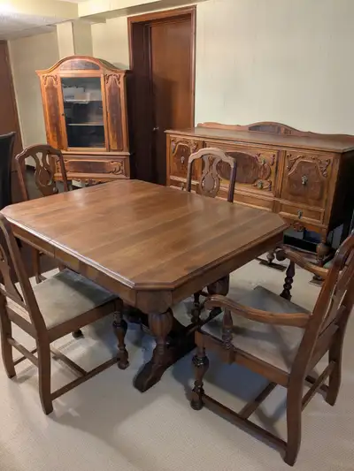 Dining Rm Set - Krug Brothers circa 1890 - 1920, View more