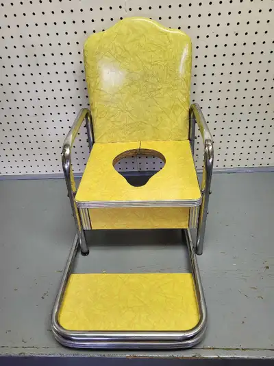 Seventy years old hasn't been used in 65yrs you would have to attach the table to the sides. Great f...