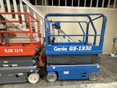 Electric scissor lifts for sale!, View more
