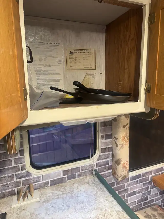 ford yellowstone diesel motorhome  in RVs & Motorhomes in Edmonton - Image 8