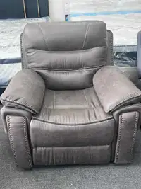 Brand New Electric Leather Recliner sofa Chair