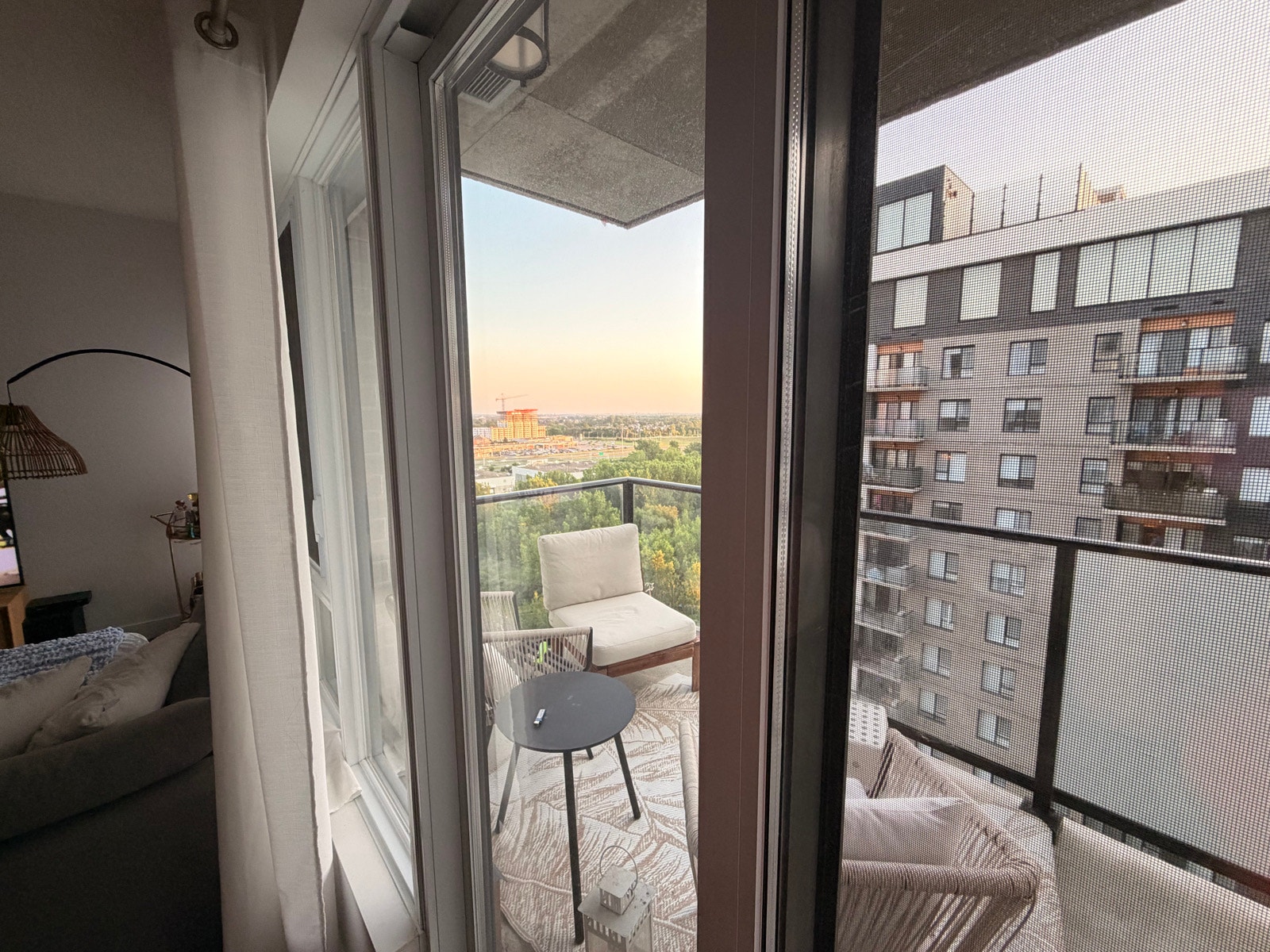 condo 3 1/2 a louer — photo 1