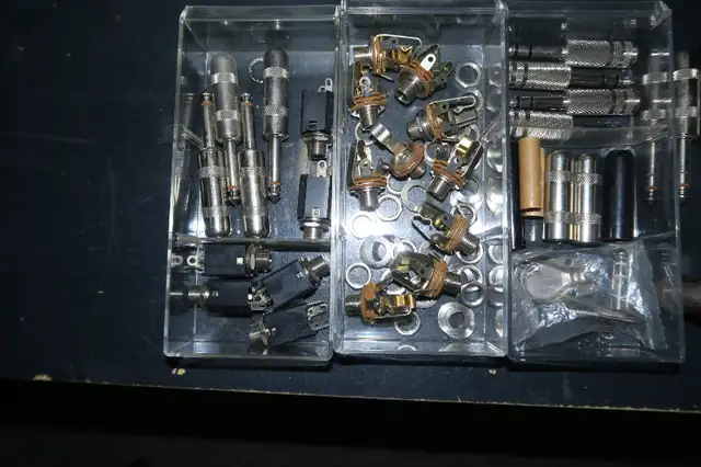 Switchcraft 1/4" Phone Plugs & Jacks collection in General Electronics in Guelph - Image 4