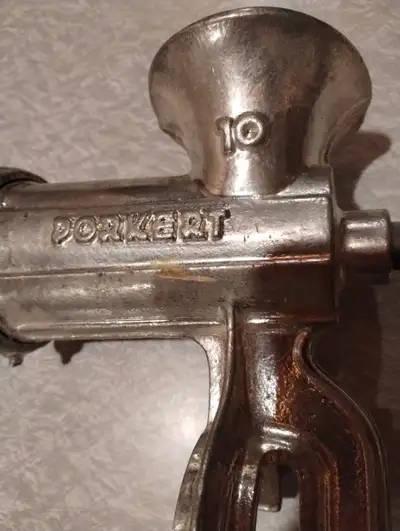 - Made In Czecchoslovakia - Cast Iron - good working condition - includes items shown - pickup in Re...