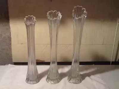 VINTAGE GLADIOLA TALL VASES. 087, View more