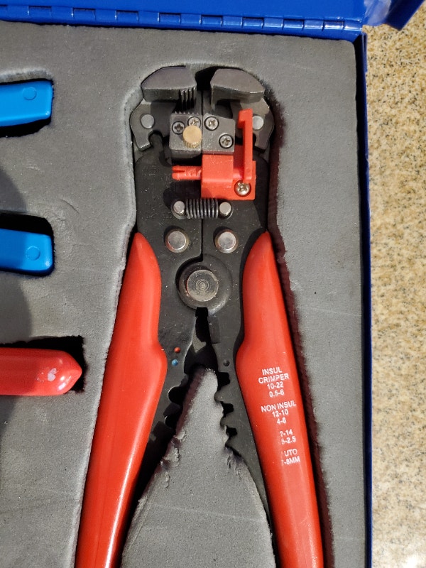 Grote wire/cable installation/repair kit, 836553 Hand Tools