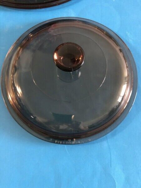 Pyrex Lids: Large 10.5”Vision ware amber $15, in Other in Markham / York Region - Image 4