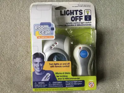 BRAND NEW - REMOTE CONTROL LIGHT SWITCH -WILD PLANET LIGHTS OFF, View more
