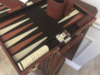 Vintage Retro Large 19” Brown Baige BACKGAMMON GAME Soft Display