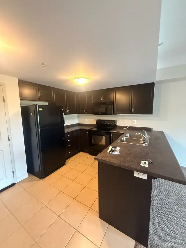 2 Bedroom Condo for rent Guelph 
