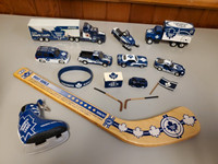 This Toronto Maple Leafs collectors lot 15 pieces