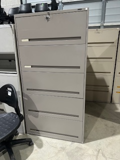 5 Drawer Lateral Metal, Lockable File Cabinets, beige, grey in Bookcases & Shelving Units in Kitchener / Waterloo - Image 6