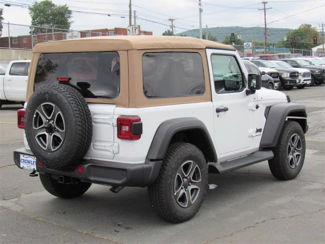 New 2dr Jeep JL soft top  in Auto Body Parts in Dartmouth