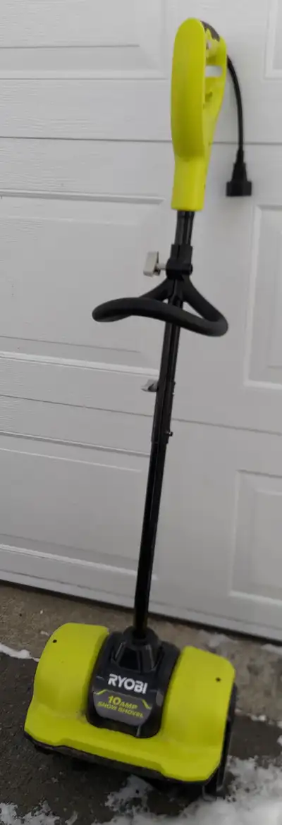 Pelle à neige électrique - Electric snow shovel RYOBI, View more