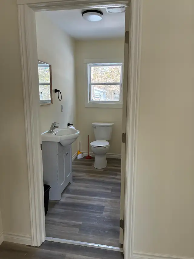 New Reno- Room to rent in Greenwood. Private bath in Room Rentals & Roommates in Annapolis Valley - Image 9
