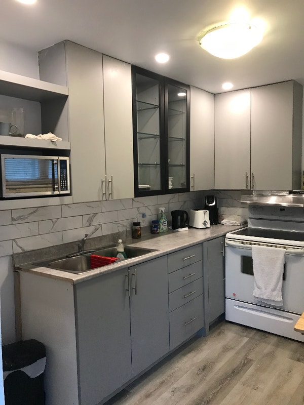 Room All Included Step Uottawa On Henderson/Osgoode SandyHill Short