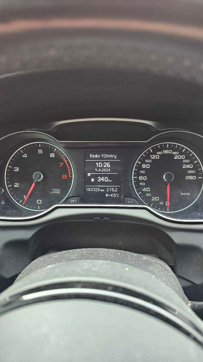 2013 Audi A4 B8 Quattro 6 speed manual $9000 