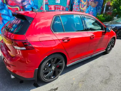 GTI qui est en location 48 mois, 2 ans de fait au 1 juin 2026 reste 2 ans DEPOT DE SECURITÉ 4700 $ r...